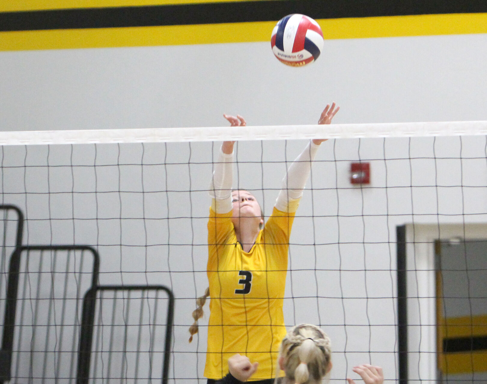 Bloomer at Cadott volleyball 9-13-22